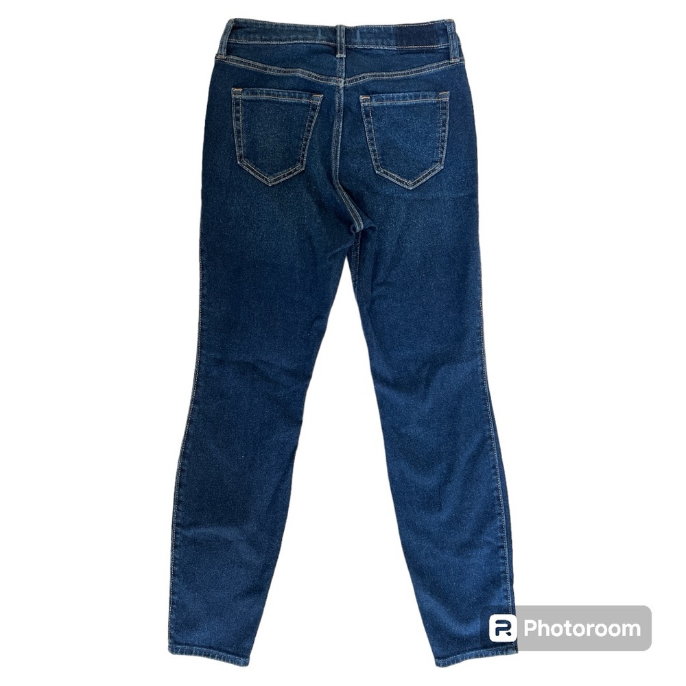 BNWT Abercrombie & Fitch- The Skinny high rise jeans - Picture 4 of 4